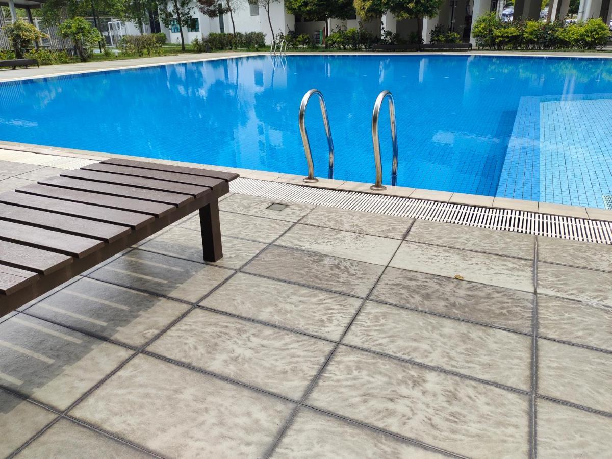 De Cozy Corner Suria Rafflesia Setia Alam Shah Alam Exterior foto